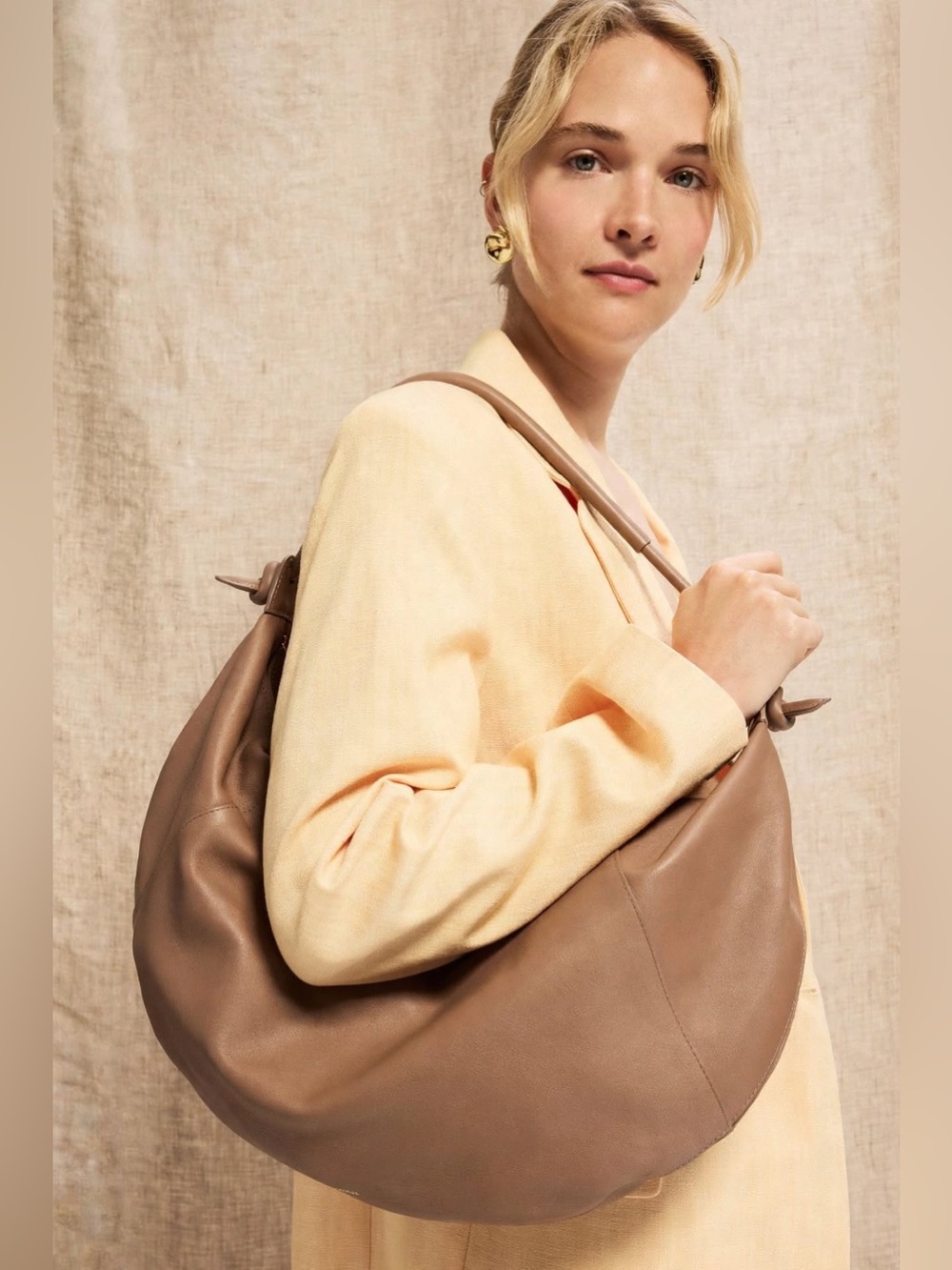 Mansur Gavriel Brown Fortuna Leather Hobo Bag.